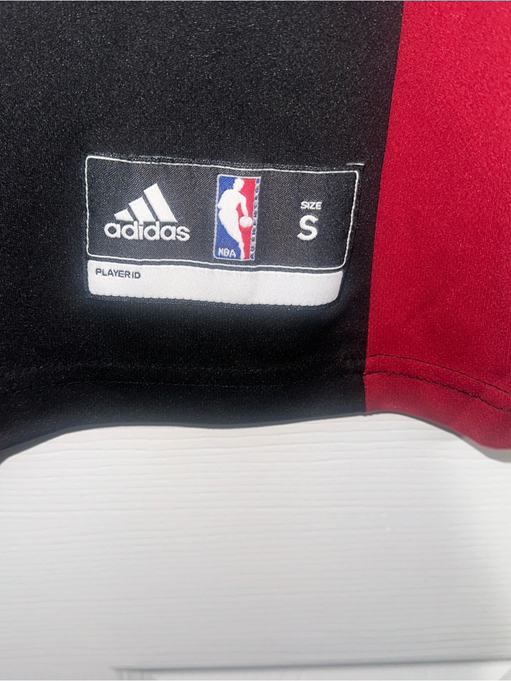 LeBron James - throwback Heat- adidas Black and Red NBA Jersey - Picture 3 of 6